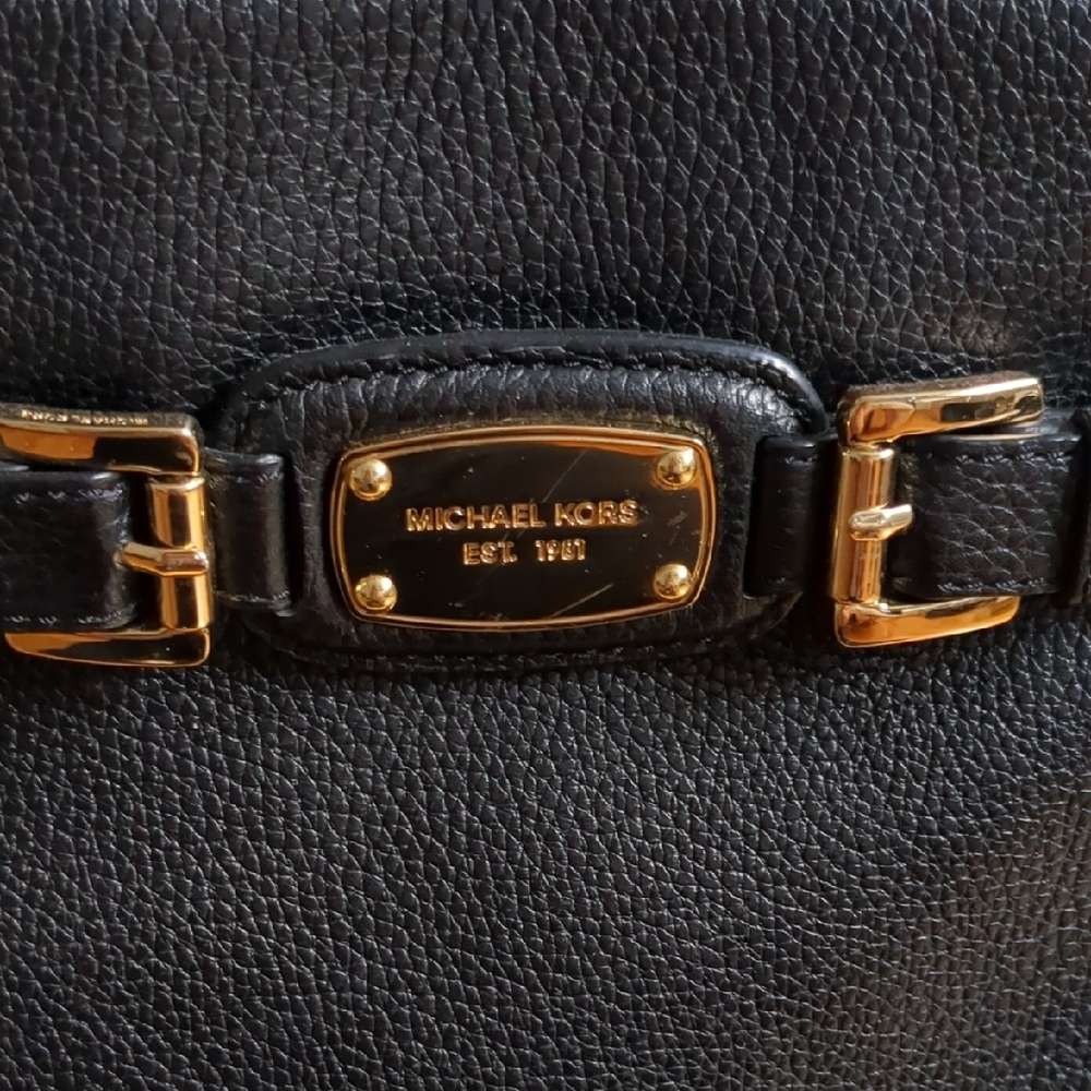 Michael Kors Black Textured Bag with Gold Hardware